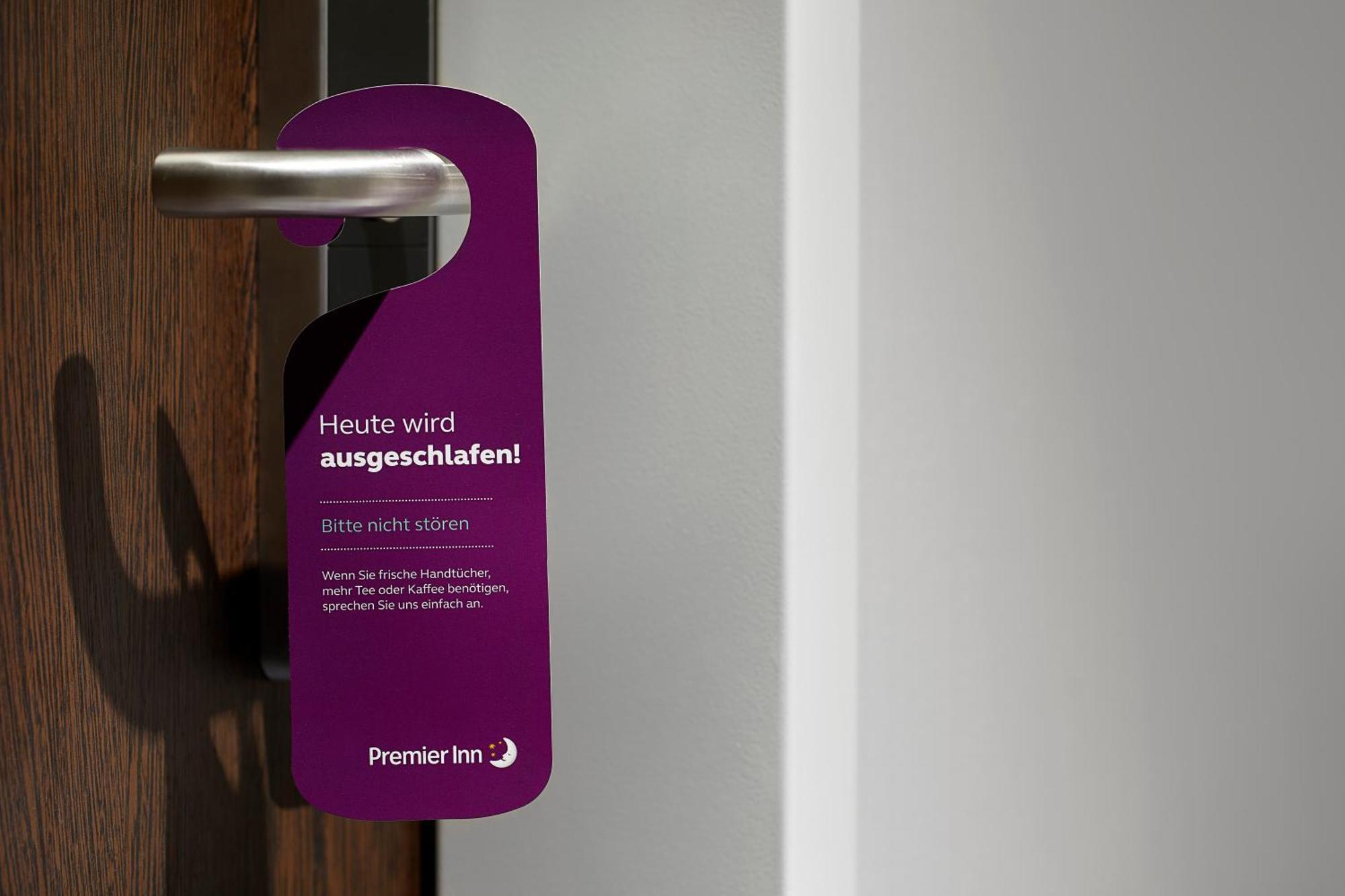 Premier Inn Duesseldorf City Friedrichstadt Exterior foto