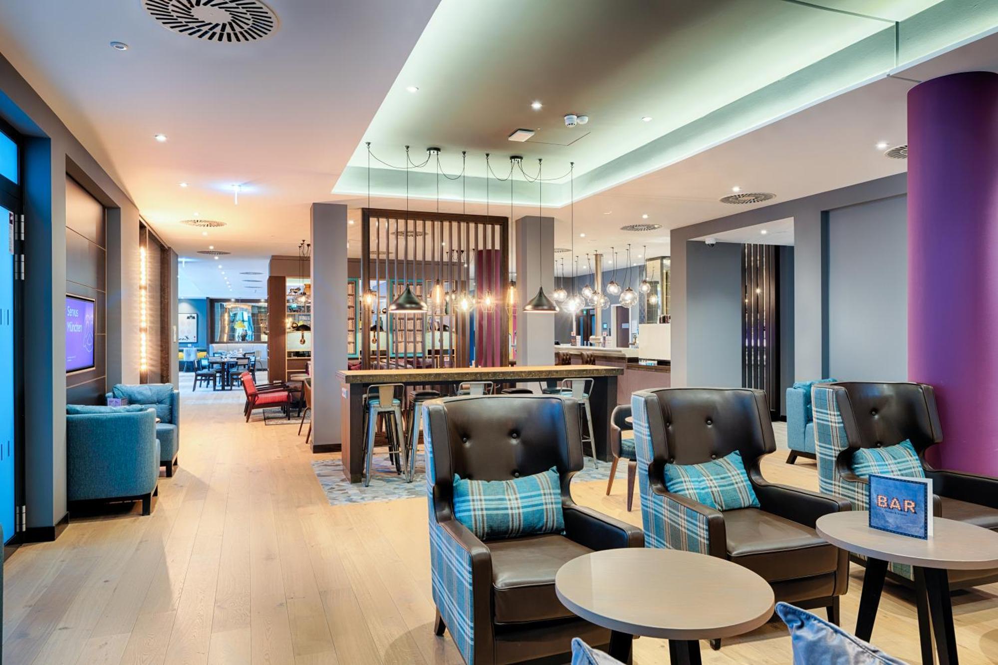 Premier Inn Duesseldorf City Friedrichstadt Exterior foto